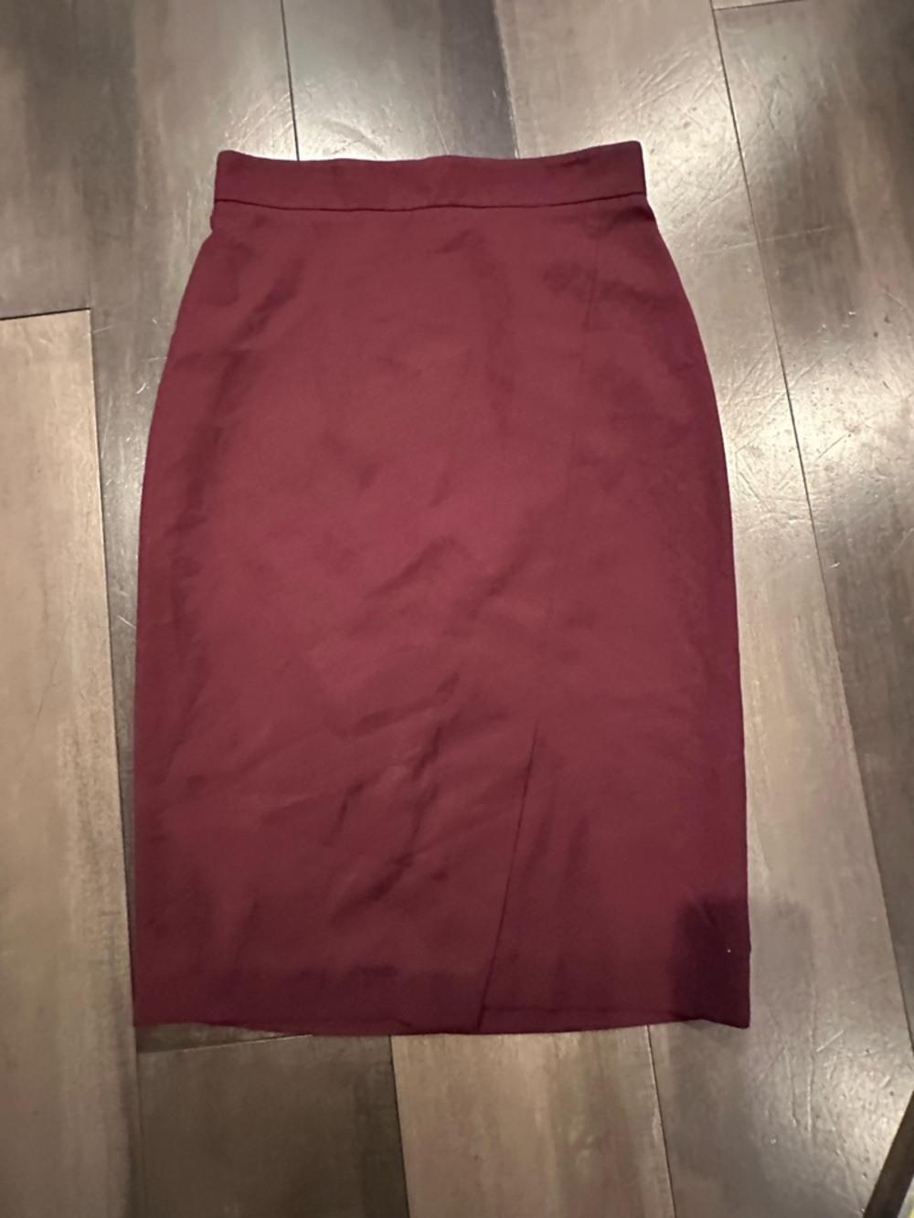 Ann Taylor Classic Women's Pencil Skirt in Burgundy size 0